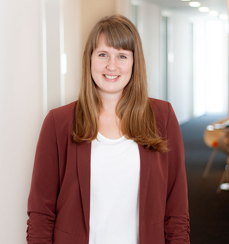 ansprechpartner-caroline