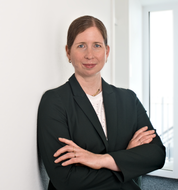 ansprechpartner-eva-6-600×640 Eva-Maria Tillmann, oneword