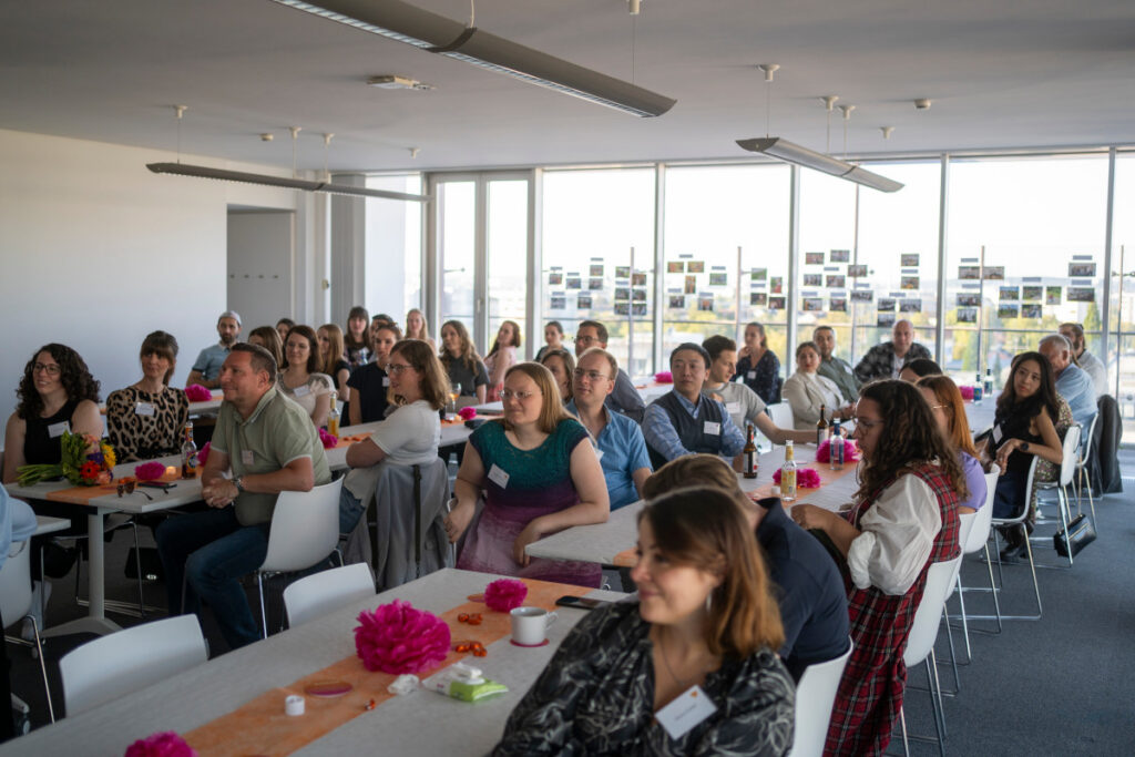 20 Jahre oneword; Blick in den Festsaal